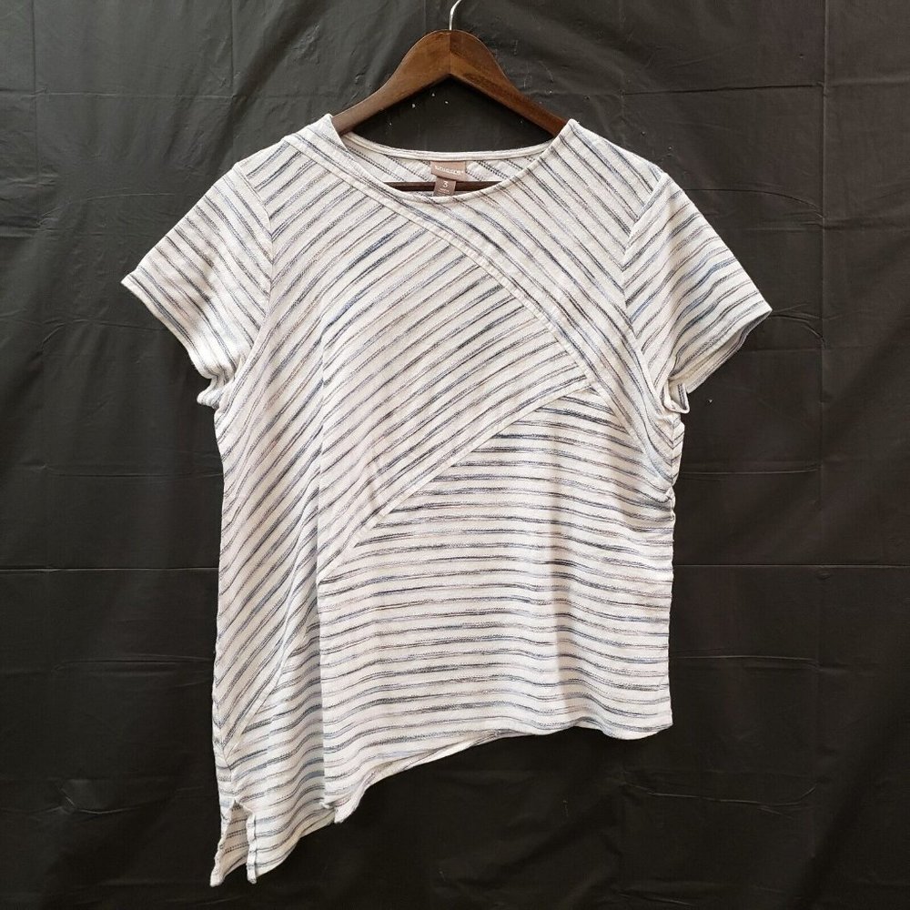 Chicos Womens Short Sleeve Tunic Top Size XL 3 White Asymmetrical Hem Round Neck